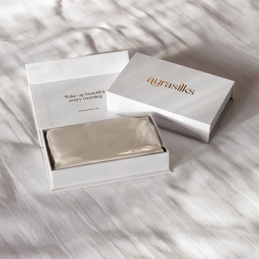 Champagne Dream silk pillowcase
